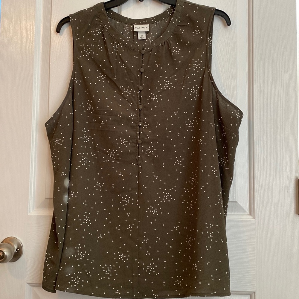 Ava & Viv sleeveless top- Olive green with white polka dots - 2X
